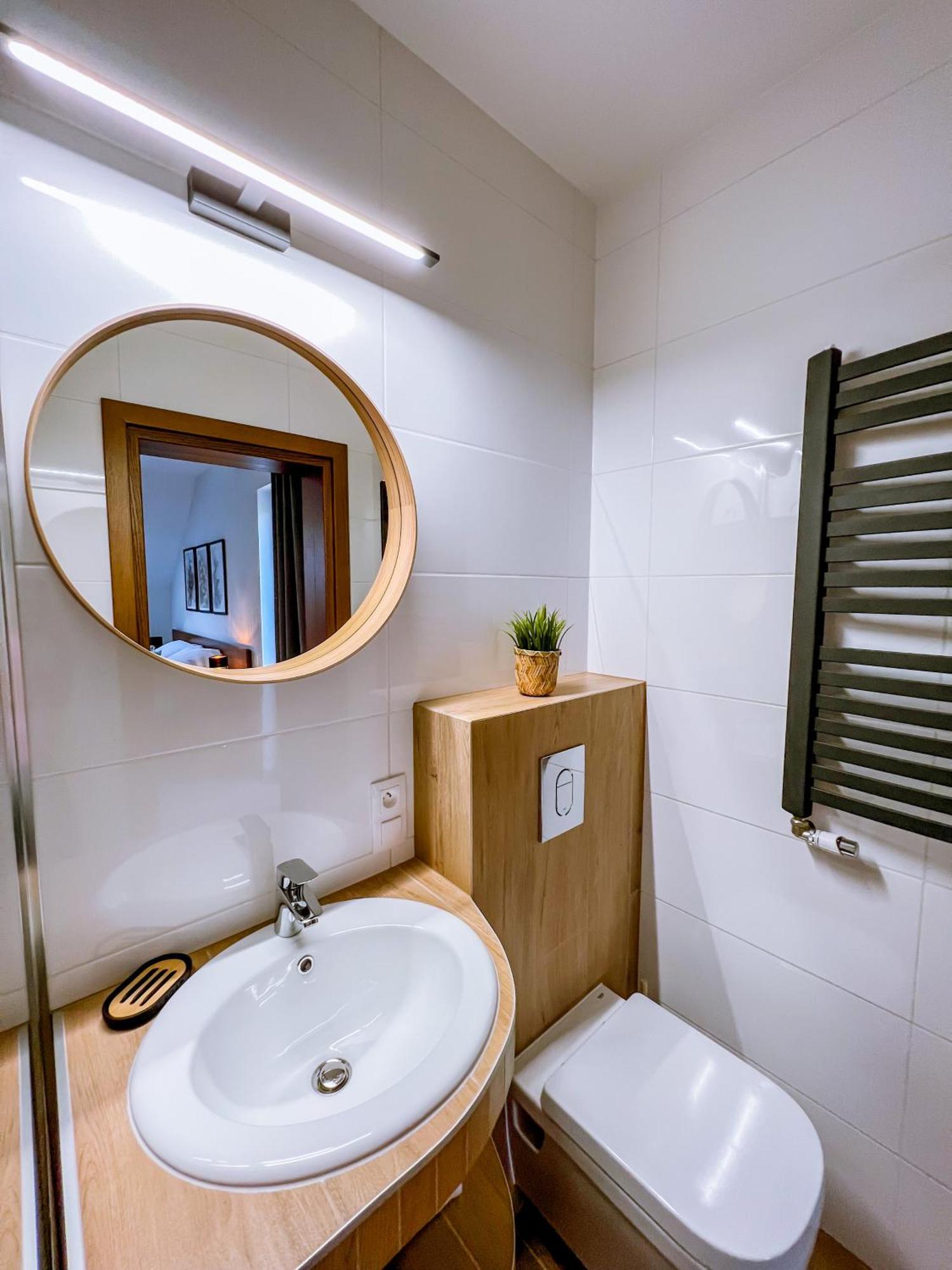 Domek Pod Katalpami Glowno Habitación foto
